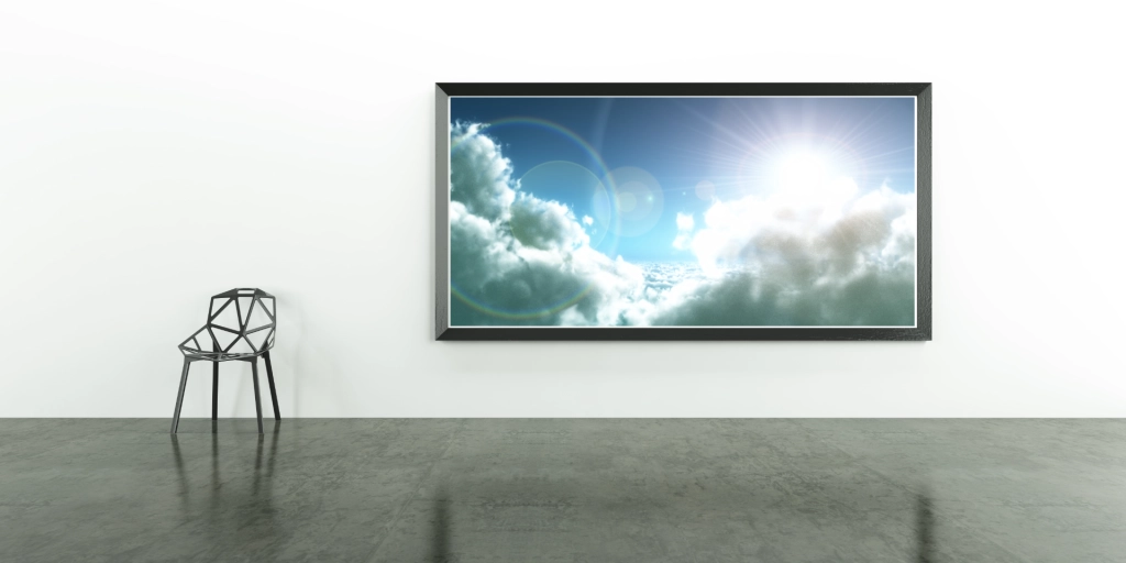 Cloudy Sun als fotorealistisches Wandbild in einer Kunstgalerie